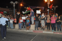 بالفيديو: وقفة احتجاجية في مدينة اللد ضد الجرائم بحق اهالي قطاع